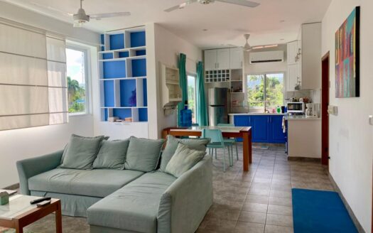 Condo de 2 chambres avec toit-terrasse privé à quelques pas de la plage