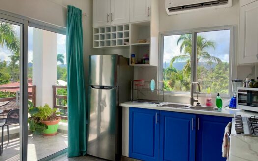 Condo de 2 chambres avec toit-terrasse privé à quelques pas de la plage