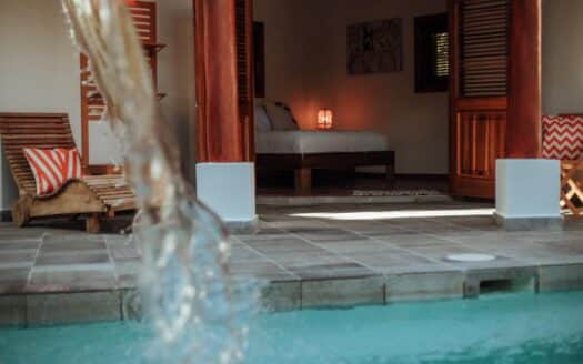 Spacious 4-BR Villa for up to 10 guests