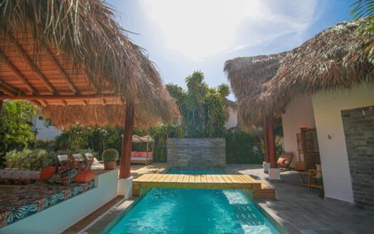 Spacious 4-BR Villa for up to 10 guests