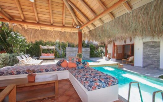 Spacious 4-BR Villa for up to 10 guests