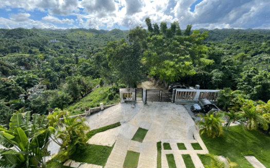 Villa unique et rénovée avec vue sur l’océan, 7 chambres