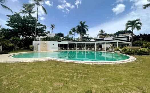 Penthouse de 2 chambres dans un Apart-Hôtel en bord de mer