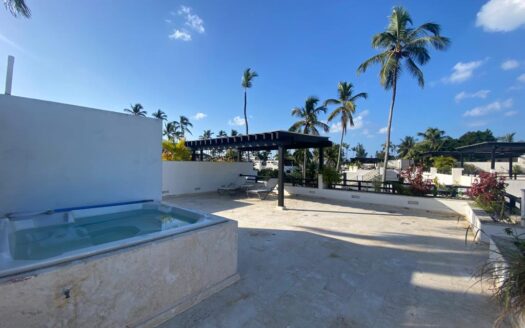 Penthouse de 2 chambres dans un Apart-Hôtel en bord de mer