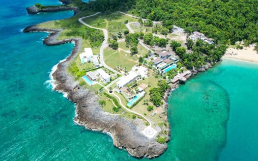 Terrain en bord de mer pour votre manoir à un million de dollars