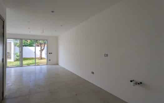 Villa de 2 chambres récemment rénovée en ville