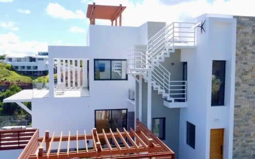 Villa de 3 chambres avec vue sur l’océan dans une résidence centrale sécurisée