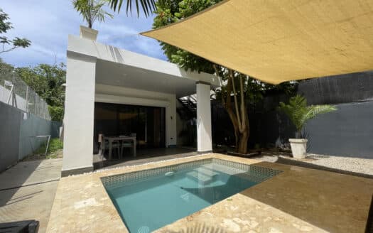 Charmante villa de 3 chambres près des rives de la plage de Popy
