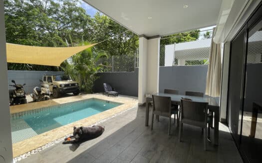 Charmante villa de 3 chambres près des rives de la plage de Popy