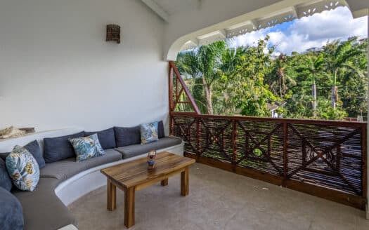 Penthouse de 3 chambres dans une communauté paisible