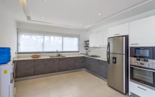 Penthouse en ville et proche de la plage
