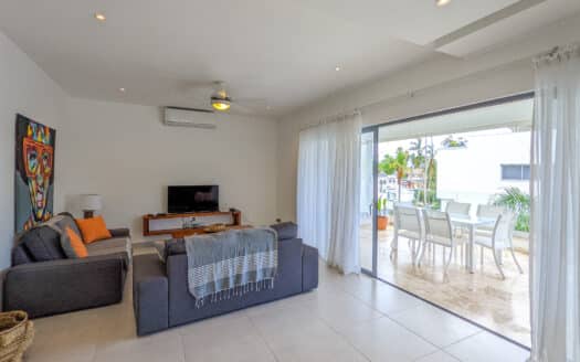 Penthouse en ville et proche de la plage