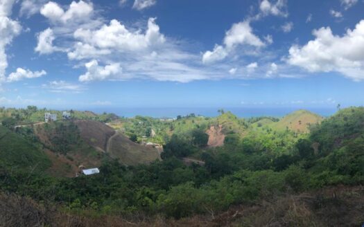 Beau terrain sur les hauteurs de Las Terrenas