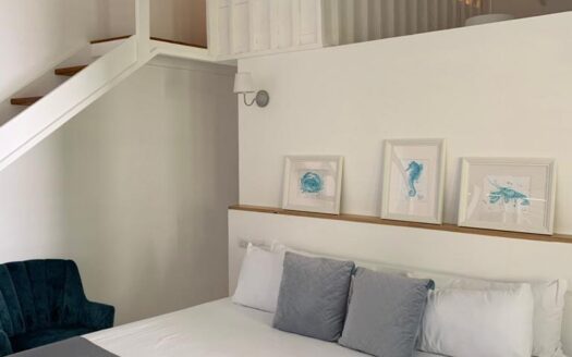 Nouvel hôtel de charme dans un endroit tranquille