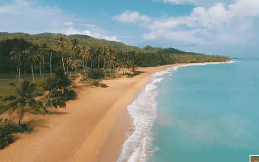 Terrain premium pour grand projet avec plage