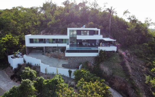 Superbe villa moderne avec vue imprenable au centre de Las Terrenas