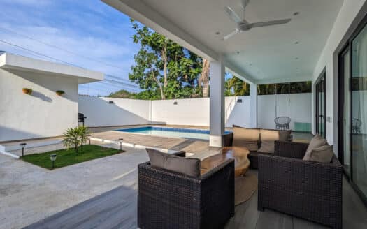 Villa spacieuse de 6 chambres en ville