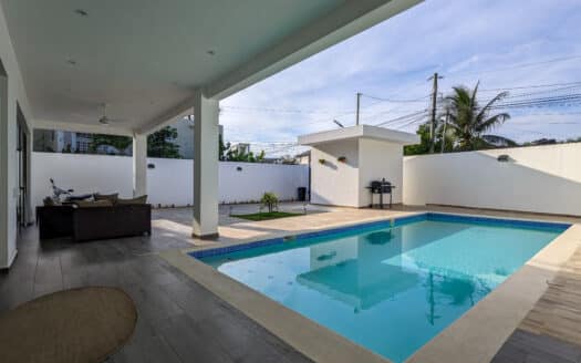 Villa spacieuse de 6 chambres en ville