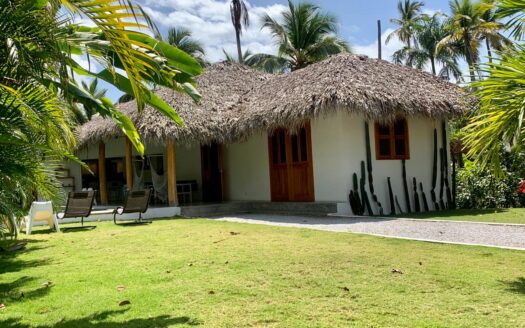 Villa caribéenne de 5 chambres dans une communauté en bord de mer