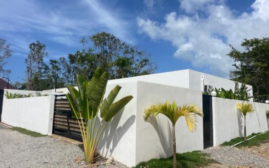 Villa moderne abordable de 3 chambres dans le quartier Bonita