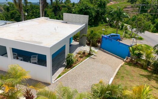 Nouvelle petite villa abordable à la campagne