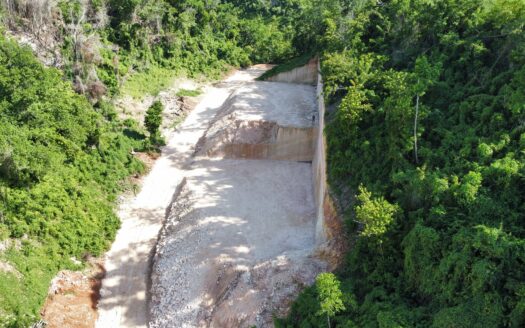 Terrain avec vue sur l’océan dans une communauté sécurisée