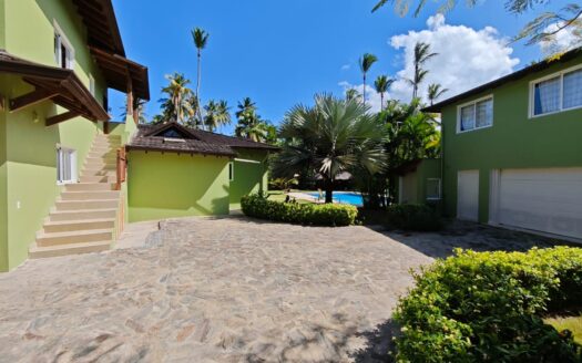 Villa unique en bord de mer avec rivière à Coson