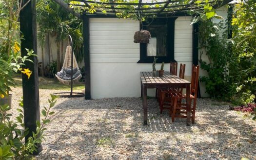 Villa de 4 chambres à Bonita à rénover avec beaucoup de potentiel