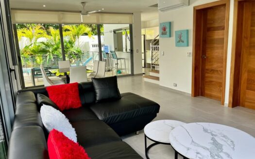 Villa de 3 chambres conviviale pour la location proche de la plage