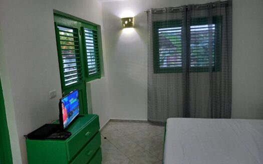 Budget-Friendly Studio Just Steps from the Beach!