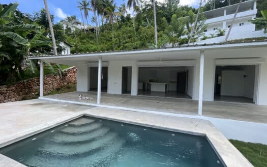 Charmante maison de plain-pied avec piscine et studio indépendant