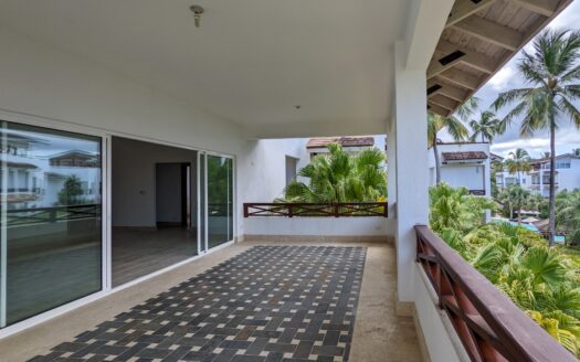 Condo spacieux avec terrasse sur le toit