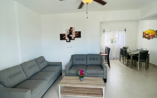 Condo Meublé Moderne de 3 Chambres à Deux Pas de la Plage de Popy