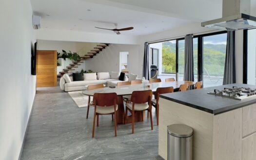 Villa de 4 chambres avec vue sur l’océan et court de tennis privé