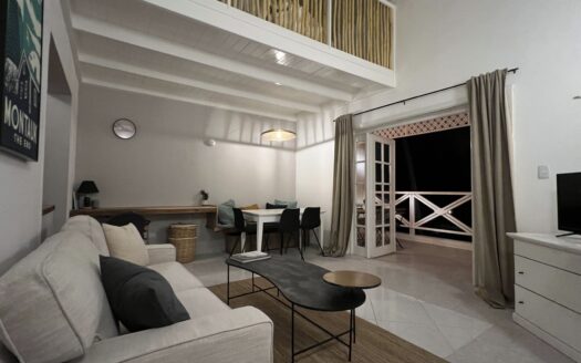 Studio Rénové à Seulement 300m de la Plage Las Ballenas