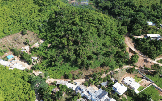 Occasion unique de terrain à La Ceiba