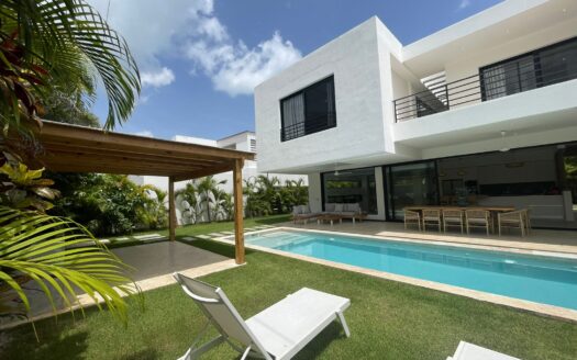 Villa exceptionnelle avec 4 chambres proche de la plage Las Ballenas